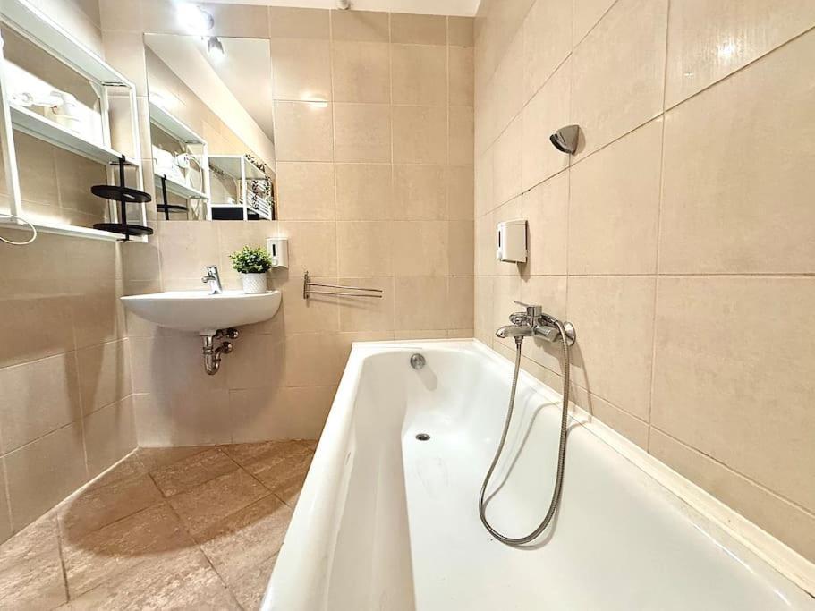 Apartment Hollo - Gozsdu Centre Budapest
